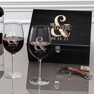 Engraved Wine Gift Set w. Wine Glasses